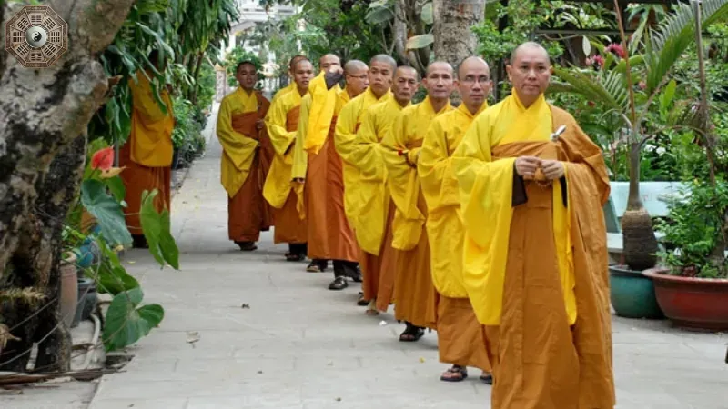 Điều kiện trở thành chư tăng