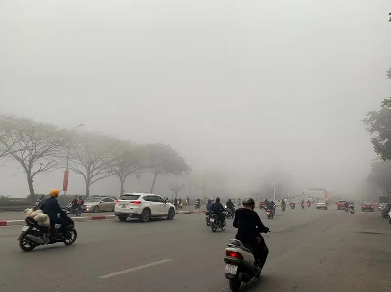 Lên kế hoạch du lịch Hà Nội theo thời tiết để tránh nóng và mưa