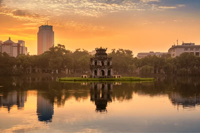 Dù thời tiết Hà Nội thế nào, luôn có hoạt động phù hợp để bạn tận hưởng!